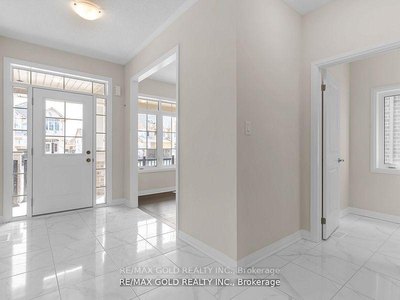 Photo 3 of 1530 Prentice Road, Innisfil, Alcona — HOMEH