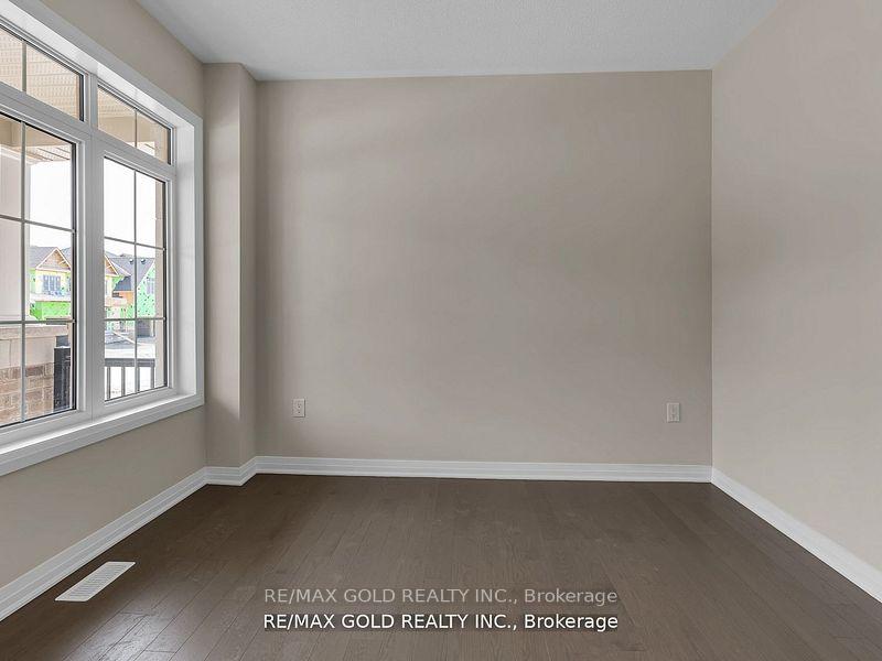 Photo 4 of 1530 Prentice Road, Innisfil, Alcona — HOMEH