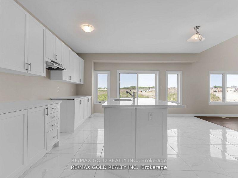 Photo 8 of 1530 Prentice Road, Innisfil, Alcona — HOMEH