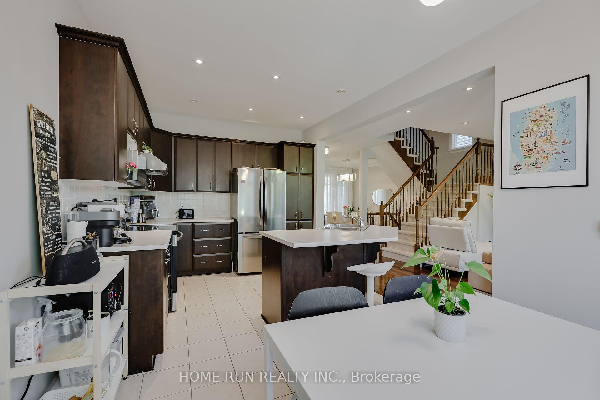 Photo 12 of 190 Keyrock Drive, Ottawa, Kanata - Kanata Lakes/Heritage Hills — HOMEH