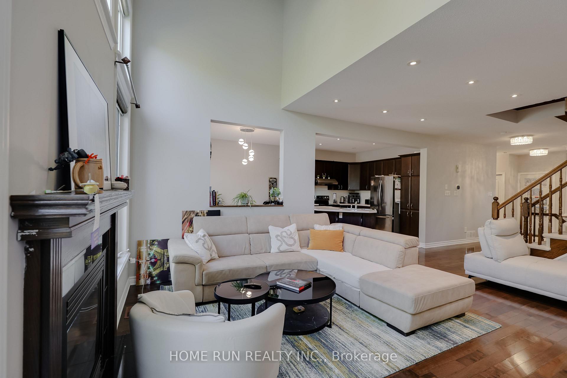 Photo 18 of 190 Keyrock Drive, Ottawa, Kanata - Kanata Lakes/Heritage Hills — HOMEH