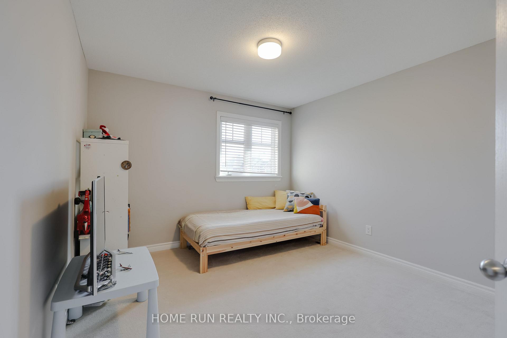 Photo 37 of 190 Keyrock Drive, Ottawa, Kanata - Kanata Lakes/Heritage Hills — HOMEH
