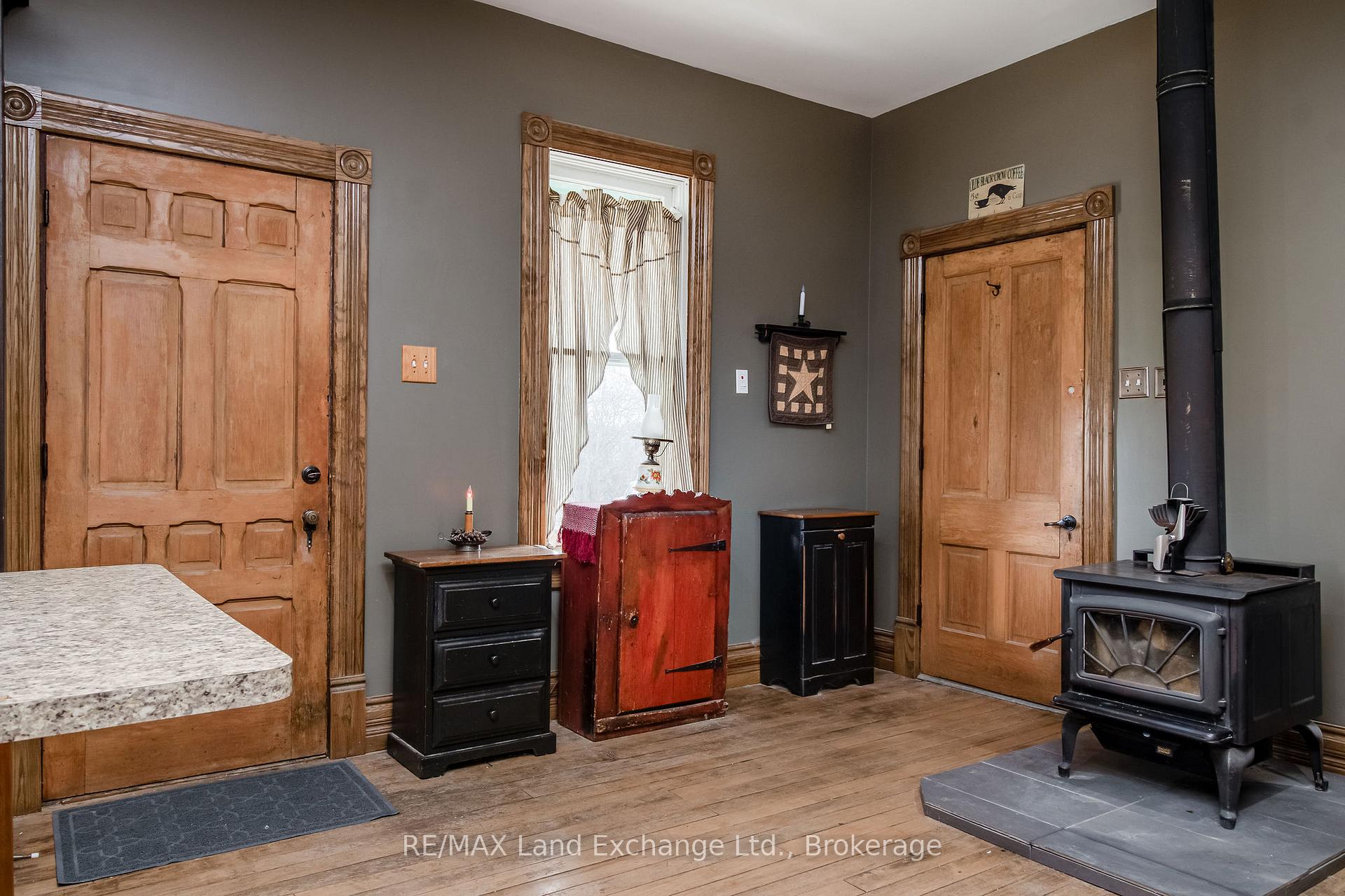 Photo 6 of 887 Concession 10, Kincardine — HOMEH