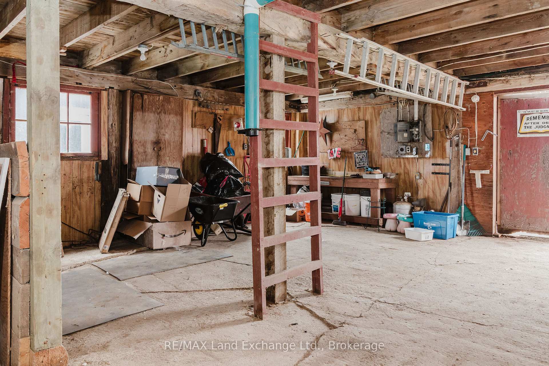 Photo 34 of 887 Concession 10, Kincardine — HOMEH