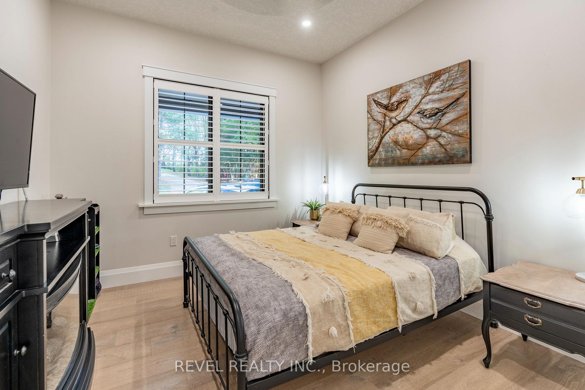 Photo 15 of 7404 Wellington Road, Mapleton, Rural Mapleton — HOMEH