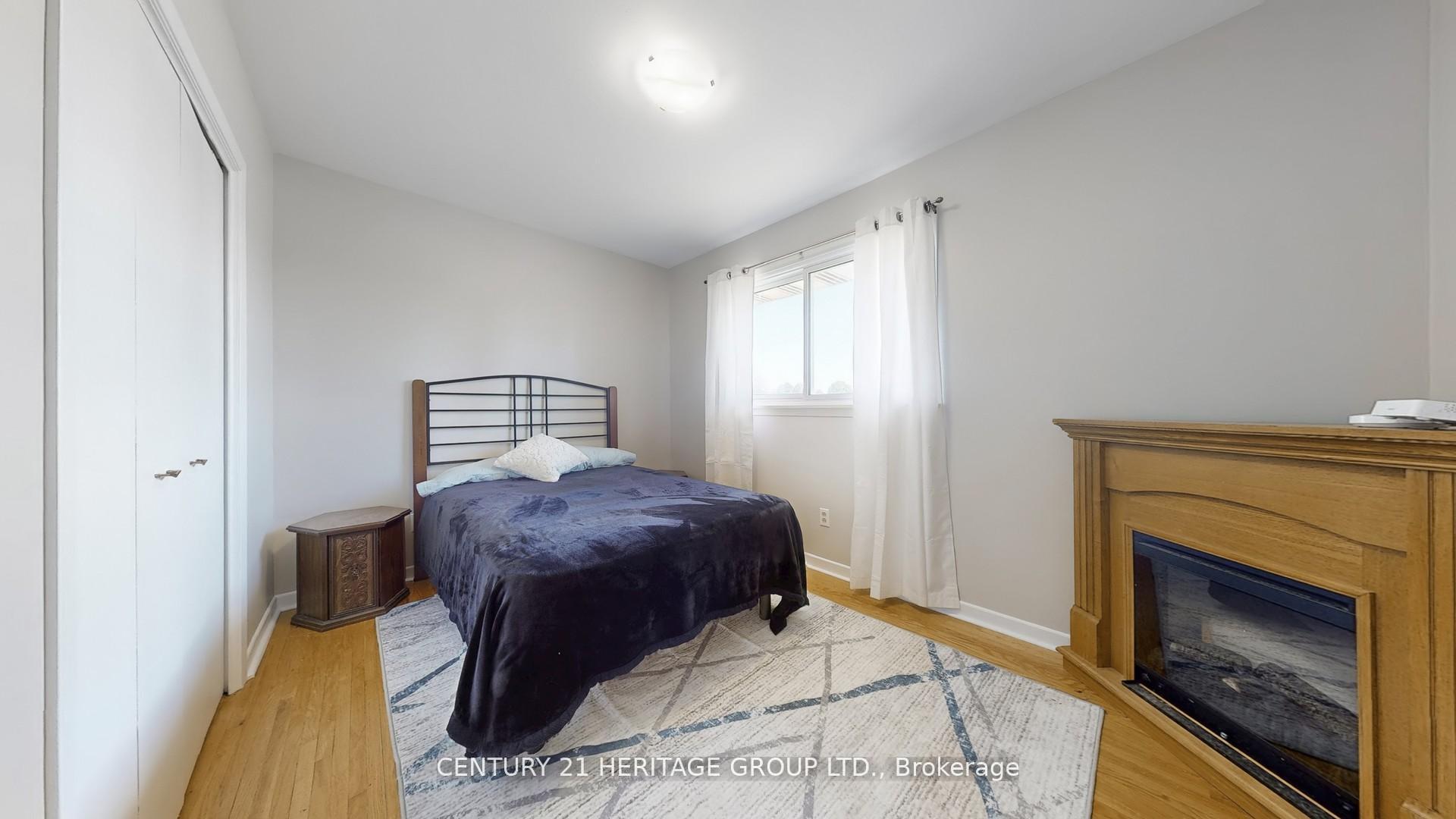 Photo 22 of 224 Glenn Avenue, Innisfil, Stroud — HOMEH