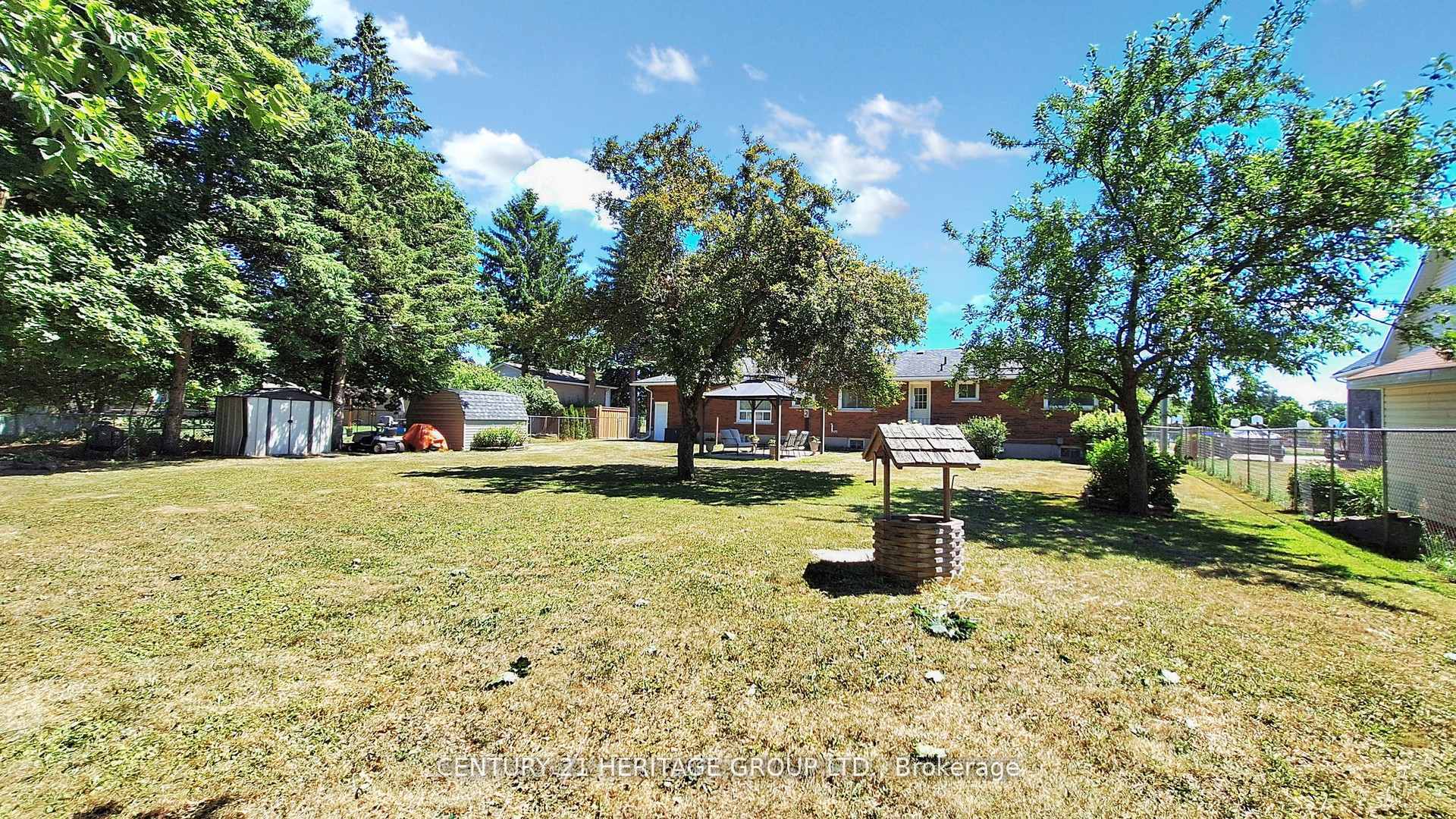 Photo 41 of 224 Glenn Avenue, Innisfil, Stroud — HOMEH