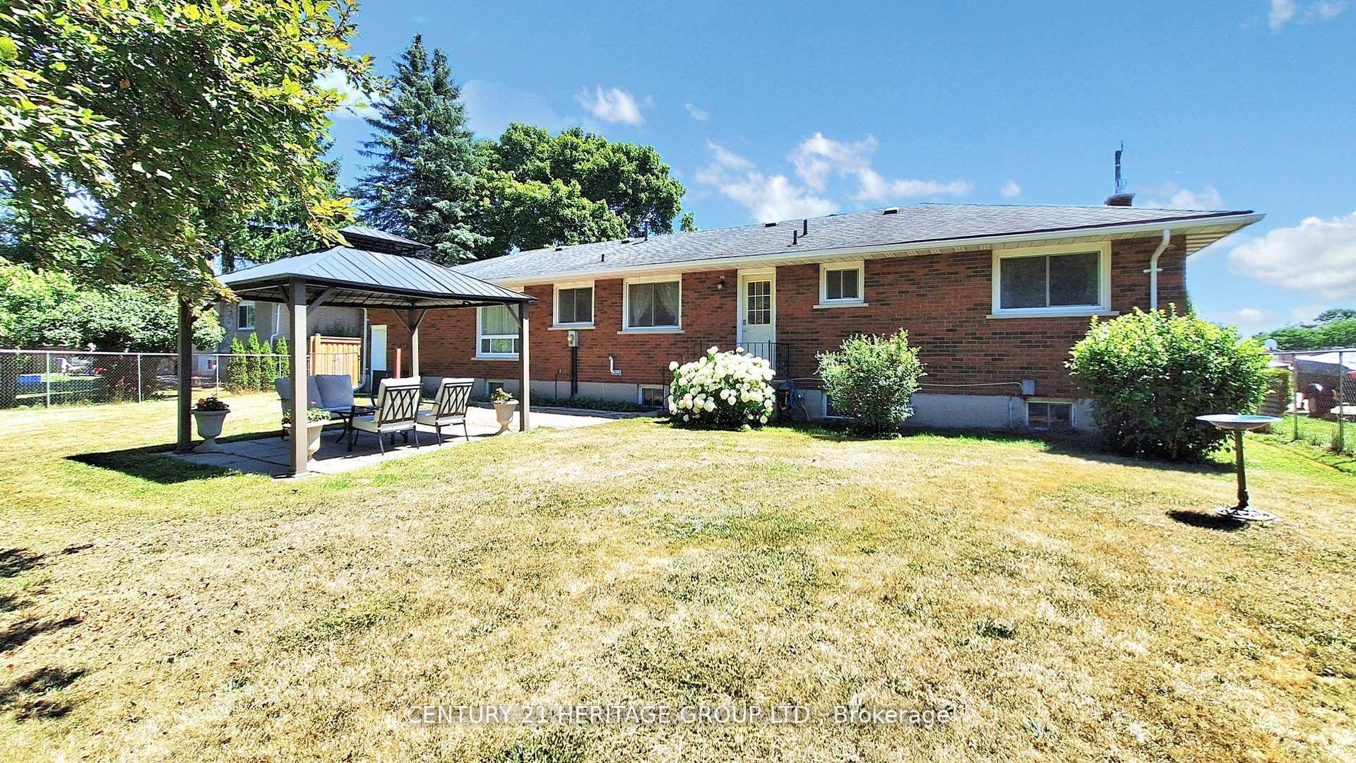 Photo 42 of 224 Glenn Avenue, Innisfil, Stroud — HOMEH