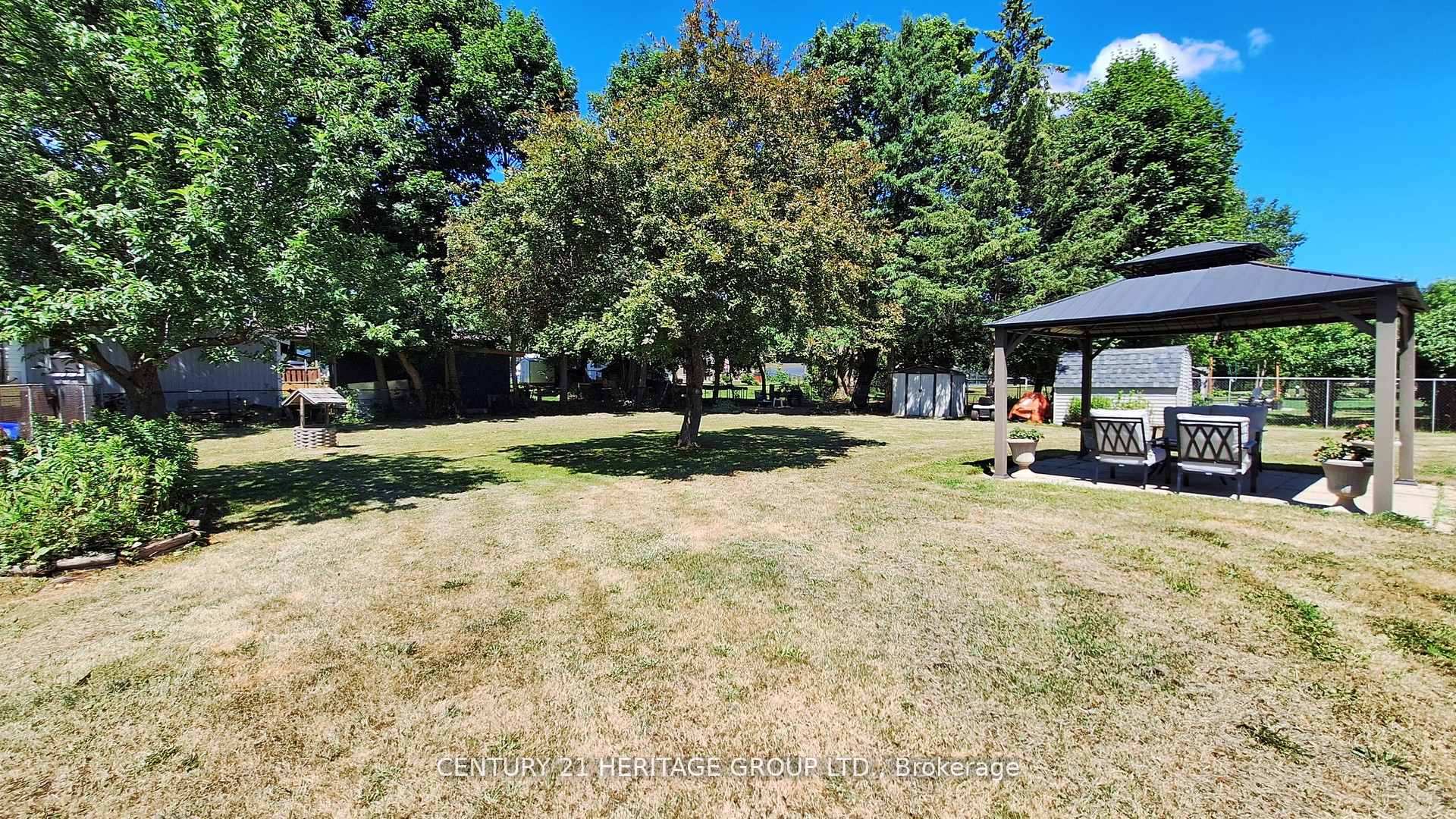 Photo 43 of 224 Glenn Avenue, Innisfil, Stroud — HOMEH
