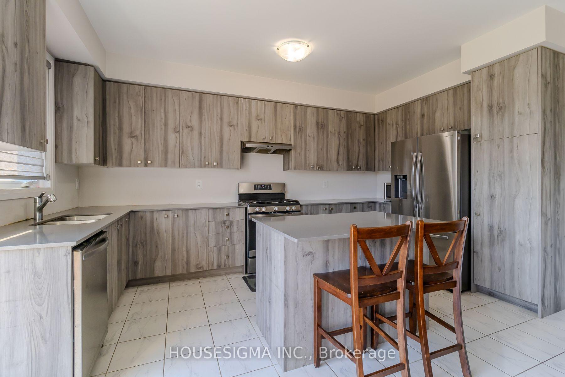 Photo 8 of 139 Fairey Crescent, Hamilton, Mount Hope — HOMEH