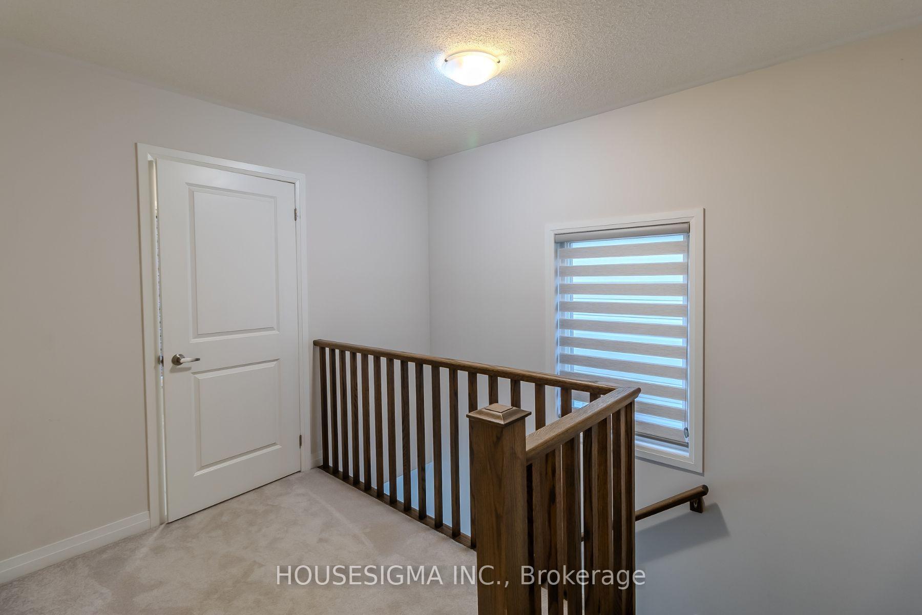 Photo 12 of 139 Fairey Crescent, Hamilton, Mount Hope — HOMEH