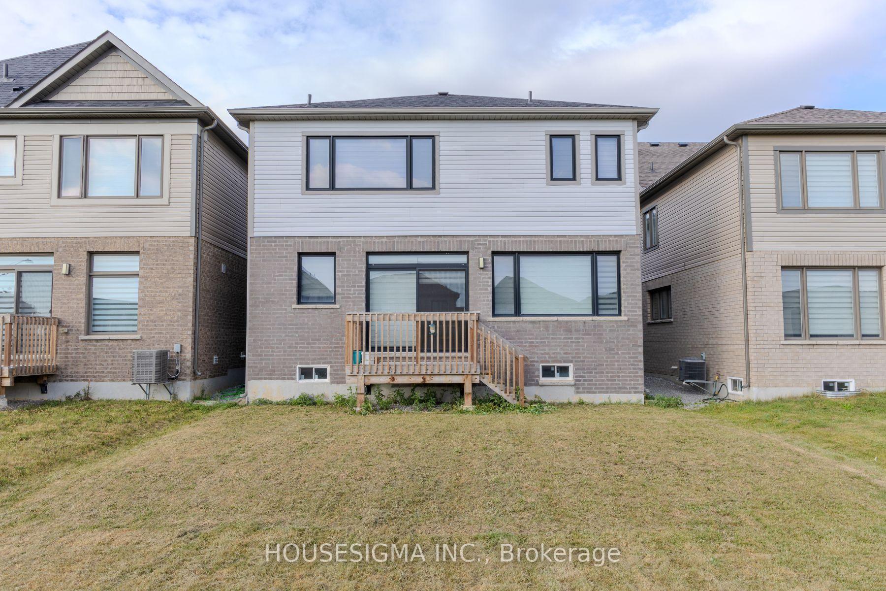 Photo 25 of 139 Fairey Crescent, Hamilton, Mount Hope — HOMEH