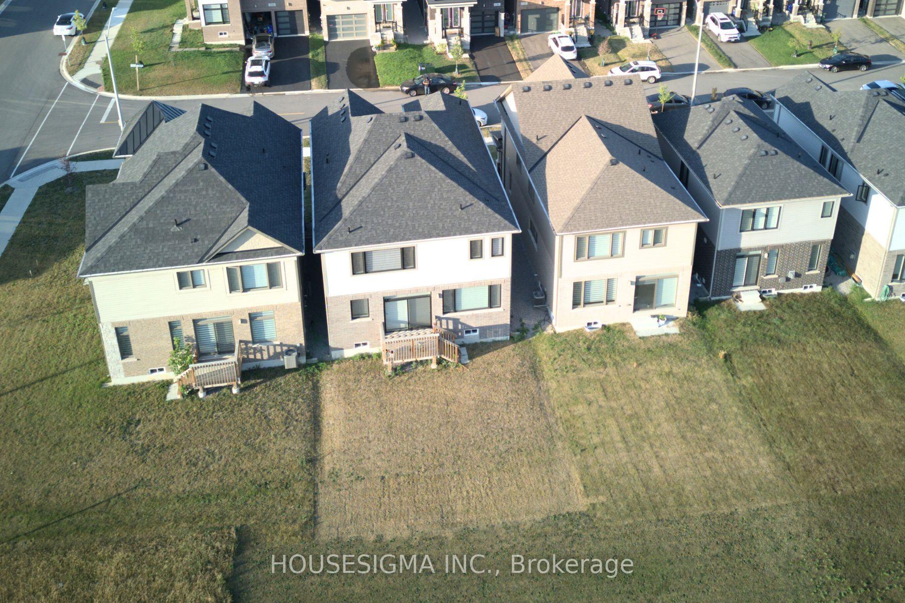 Photo 26 of 139 Fairey Crescent, Hamilton, Mount Hope — HOMEH