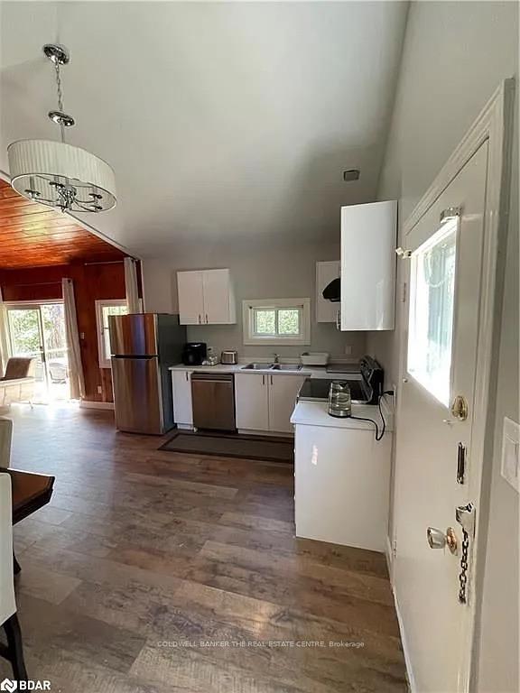 Photo 1 of 701 Florence Road E, Innisfil, Alcona — HOMEH