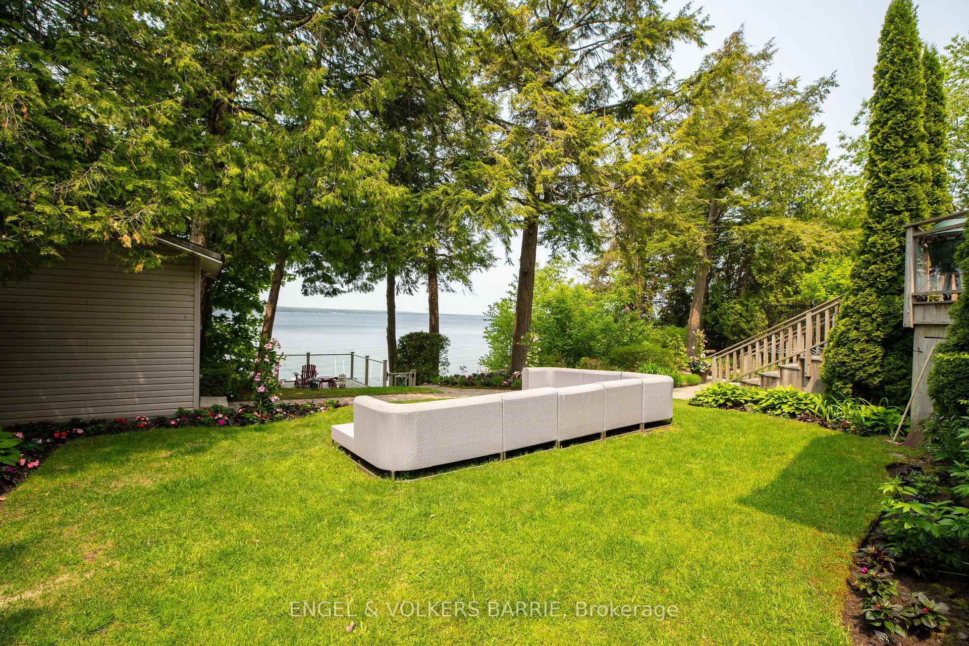 Photo 38 of 292 Trillium Place, Innisfil, Rural Innisfil — HOMEH