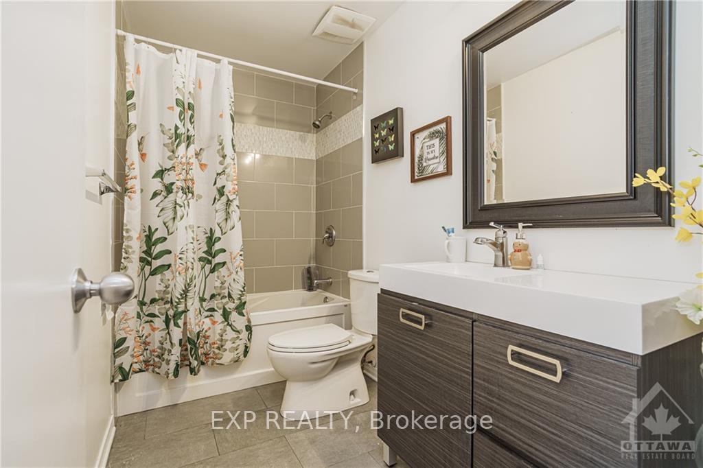 Photo 14 of 235 Huntersfield Drive, Ottawa, Hunt Club Park/Greenboro — HOMEH
