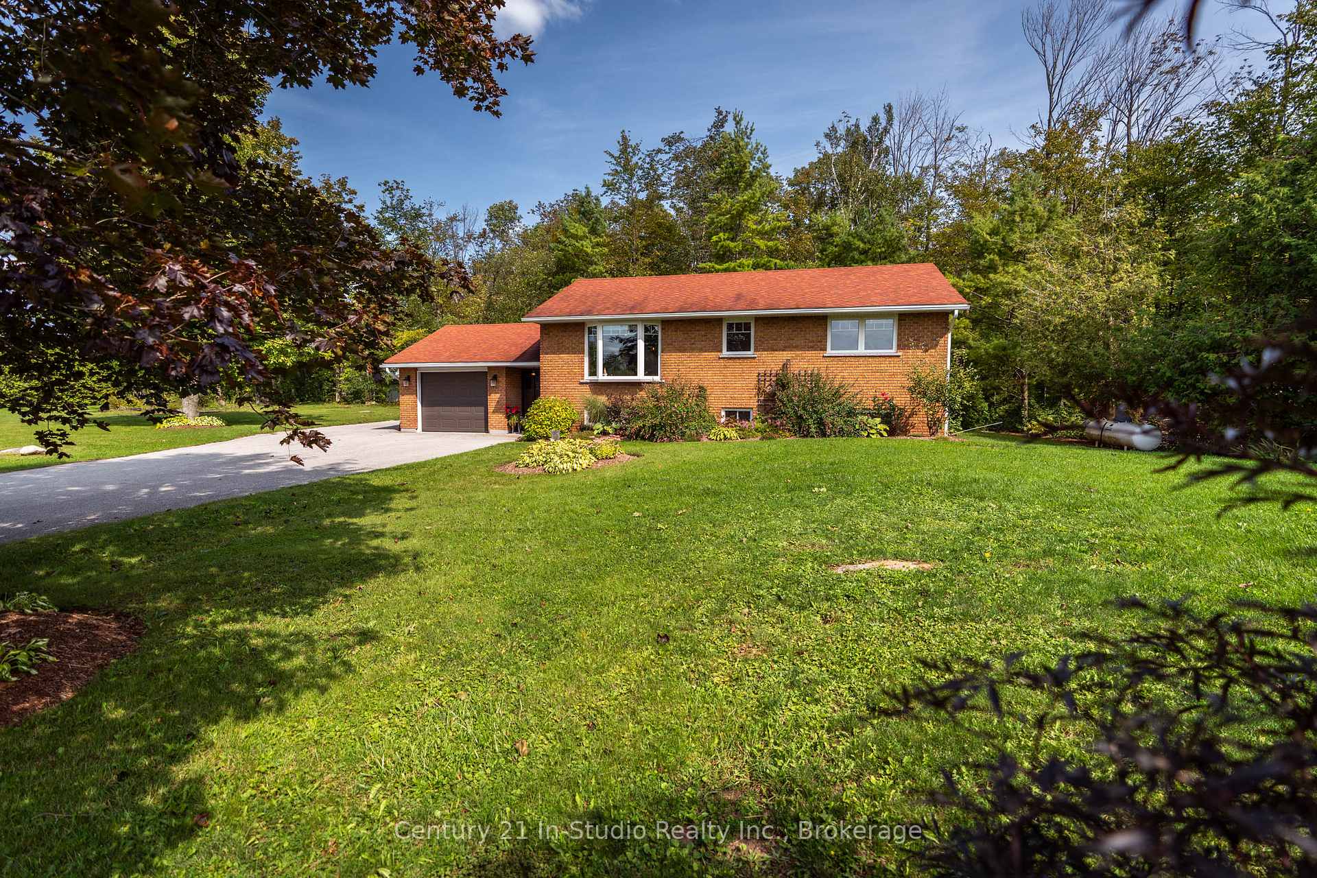 Photo 3 of 58159 12th Line, Meaford — HOMEH