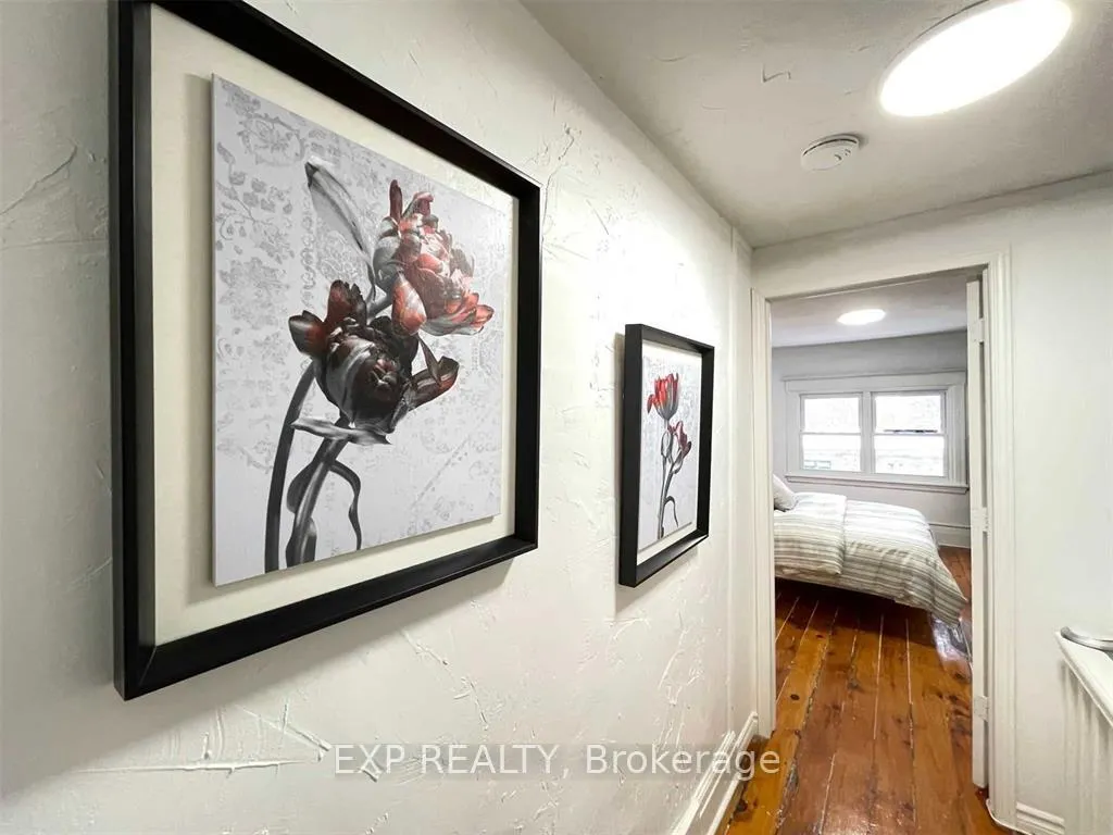Photo 15 of Unit Upper, 229 Locke Street S, Hamilton, Kirkendall — HOMEH