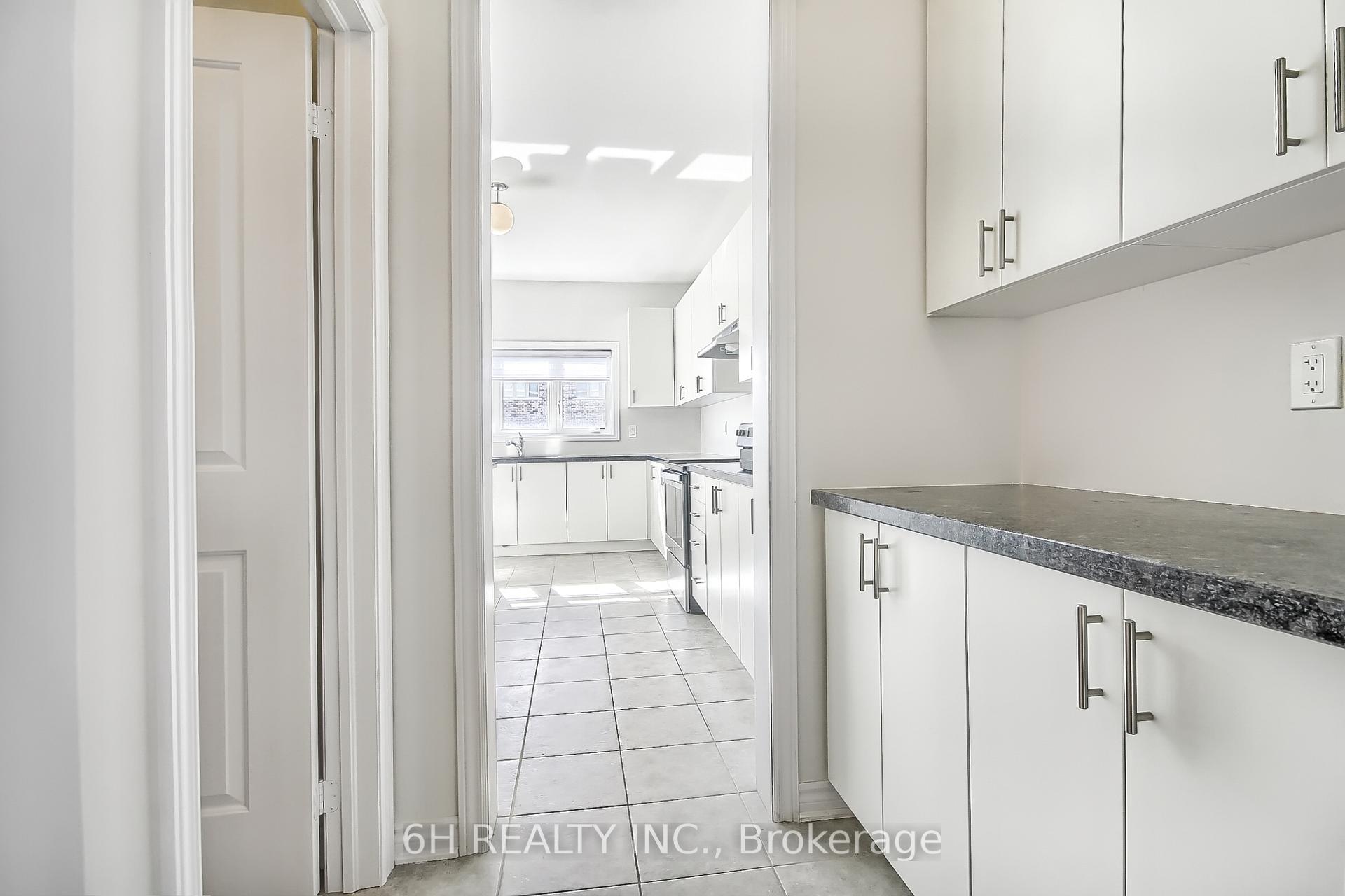 Photo 12 of 1720 Emberton Way, Innisfil, Alcona — HOMEH