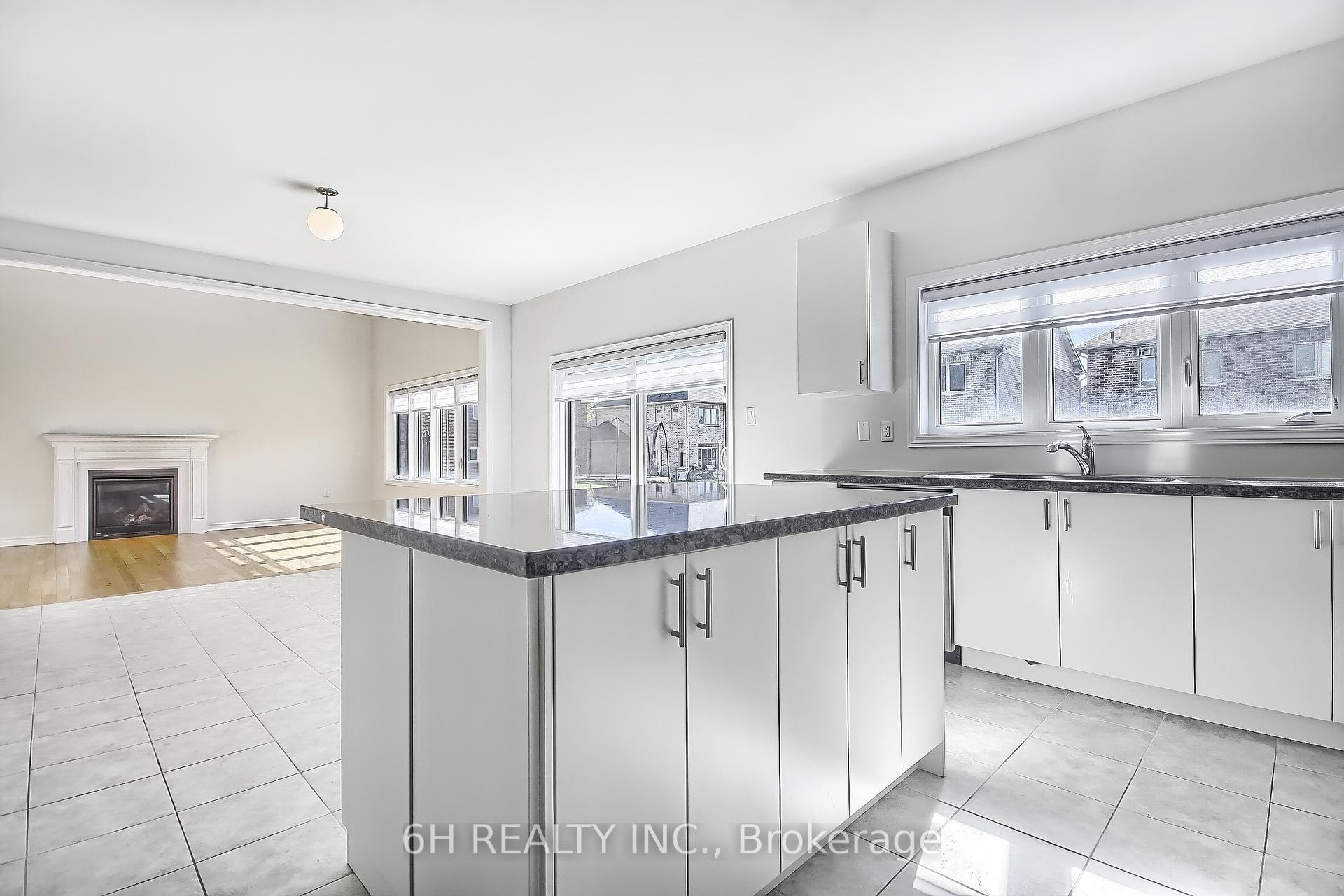 Photo 18 of 1720 Emberton Way, Innisfil, Alcona — HOMEH