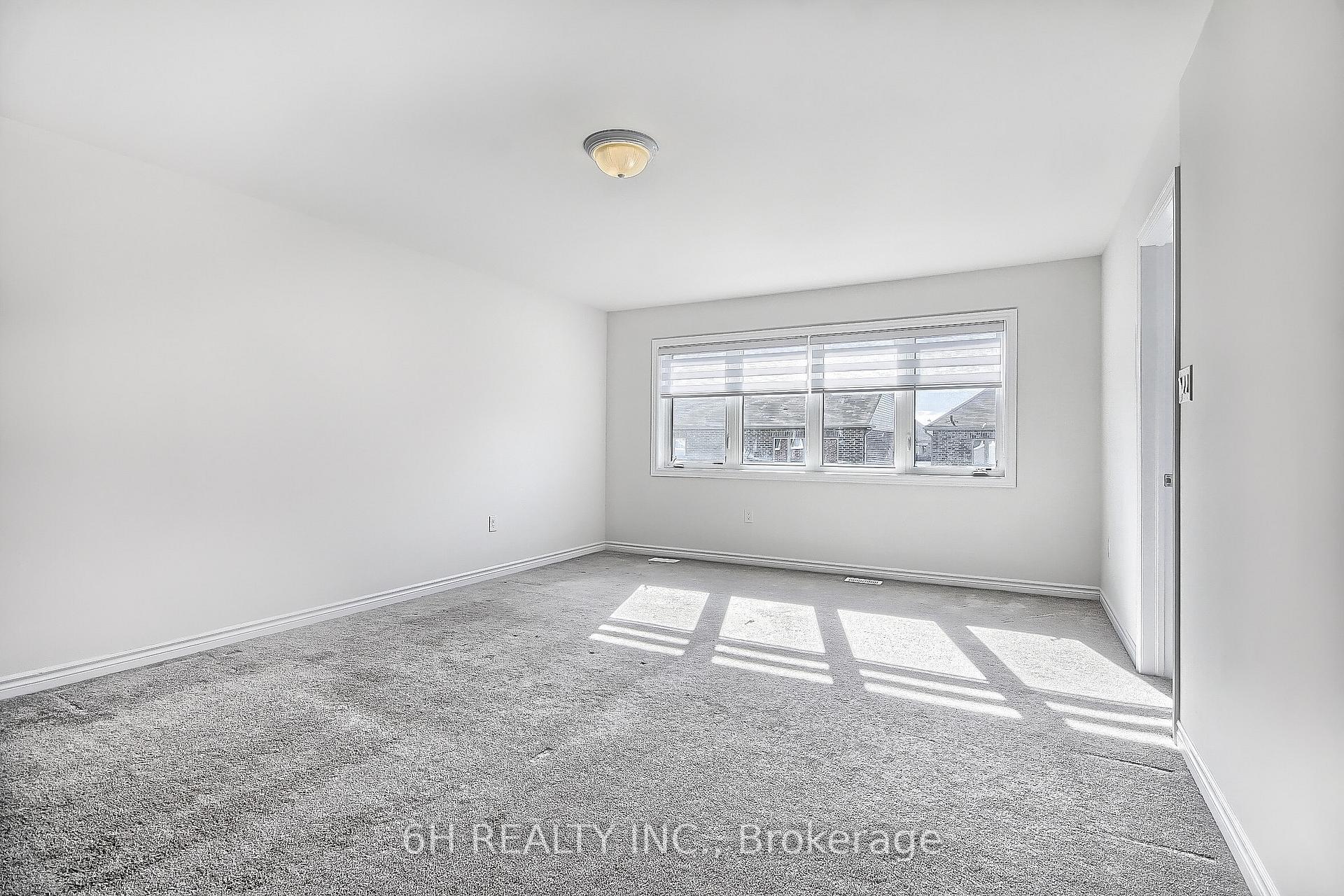 Photo 32 of 1720 Emberton Way, Innisfil, Alcona — HOMEH