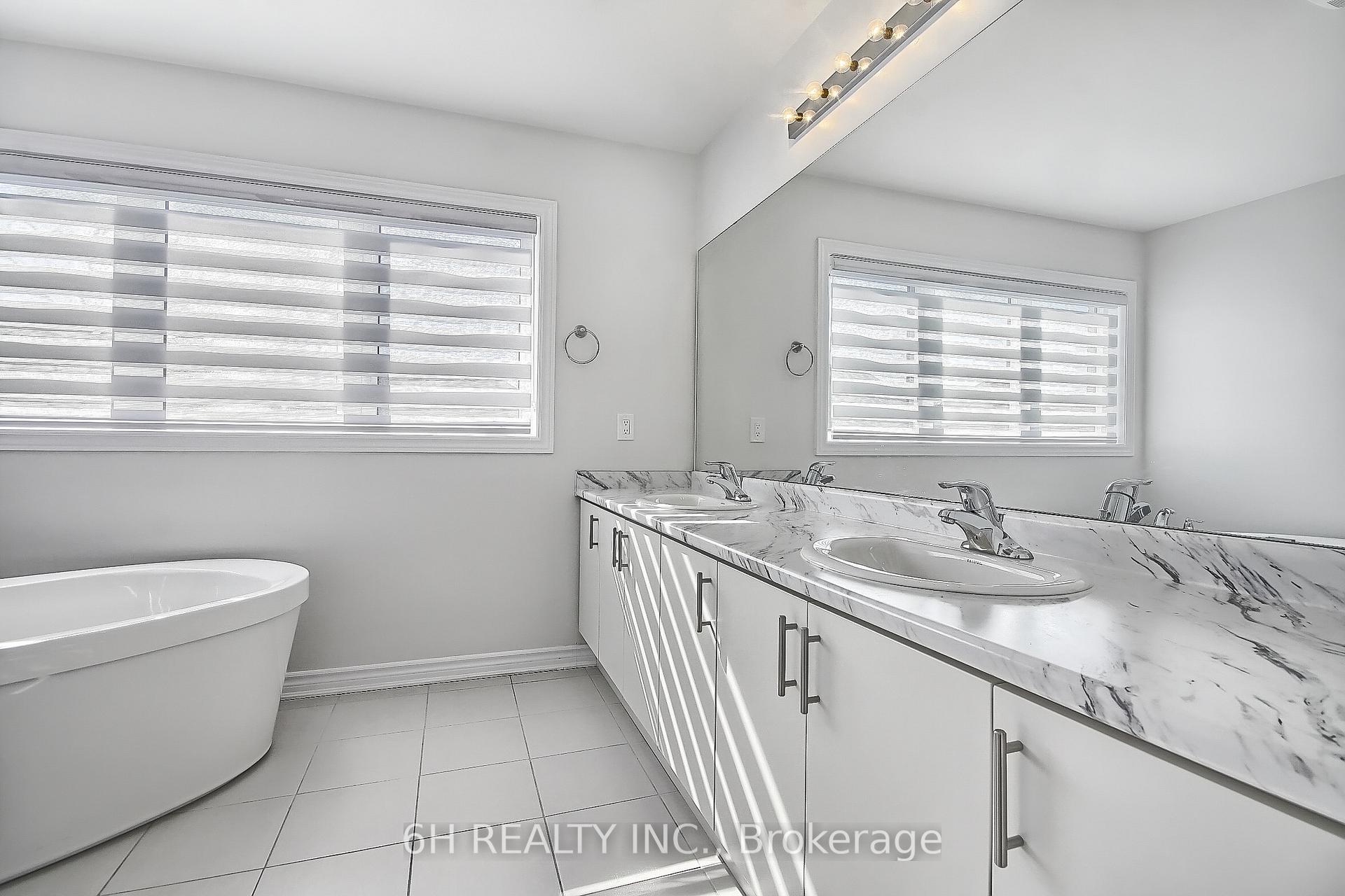 Photo 35 of 1720 Emberton Way, Innisfil, Alcona — HOMEH