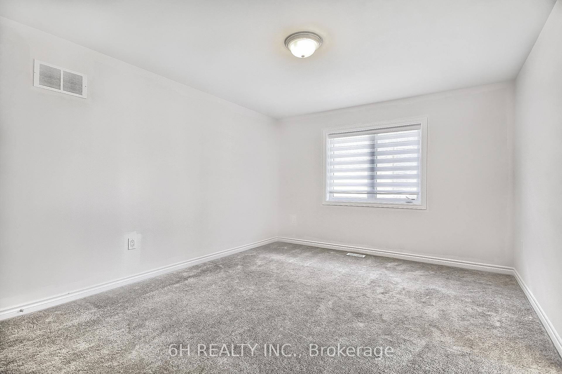 Photo 39 of 1720 Emberton Way, Innisfil, Alcona — HOMEH