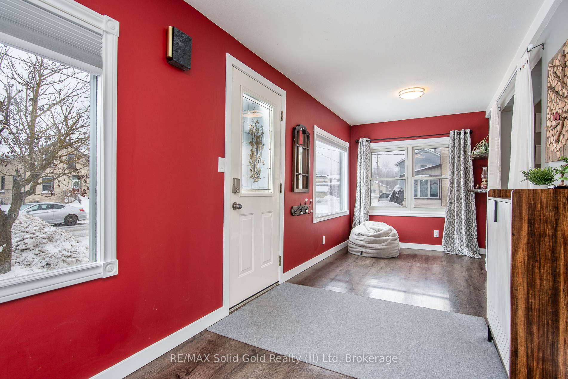 Photo 20 of 32 Wood Street, Mapleton, Rural Mapleton — HOMEH