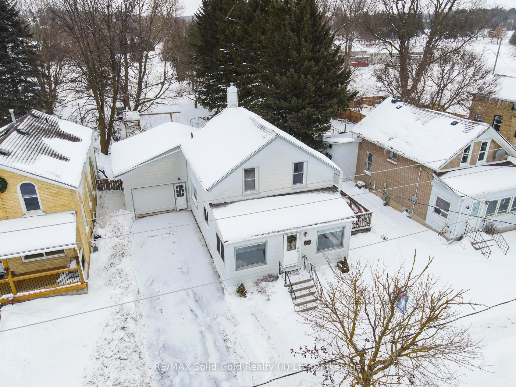 Photo 32 of 32 Wood Street, Mapleton, Rural Mapleton — HOMEH