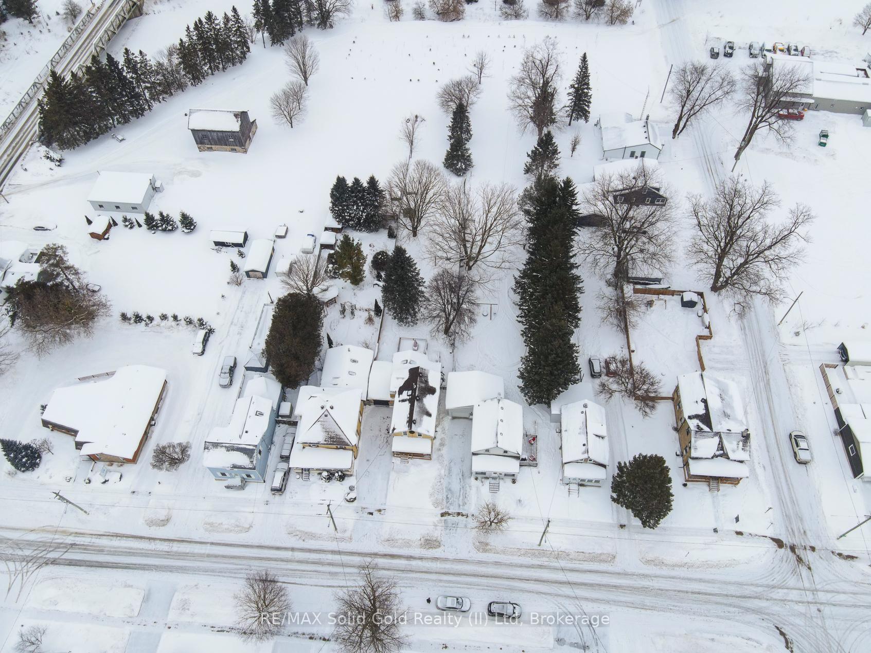 Photo 33 of 32 Wood Street, Mapleton, Rural Mapleton — HOMEH