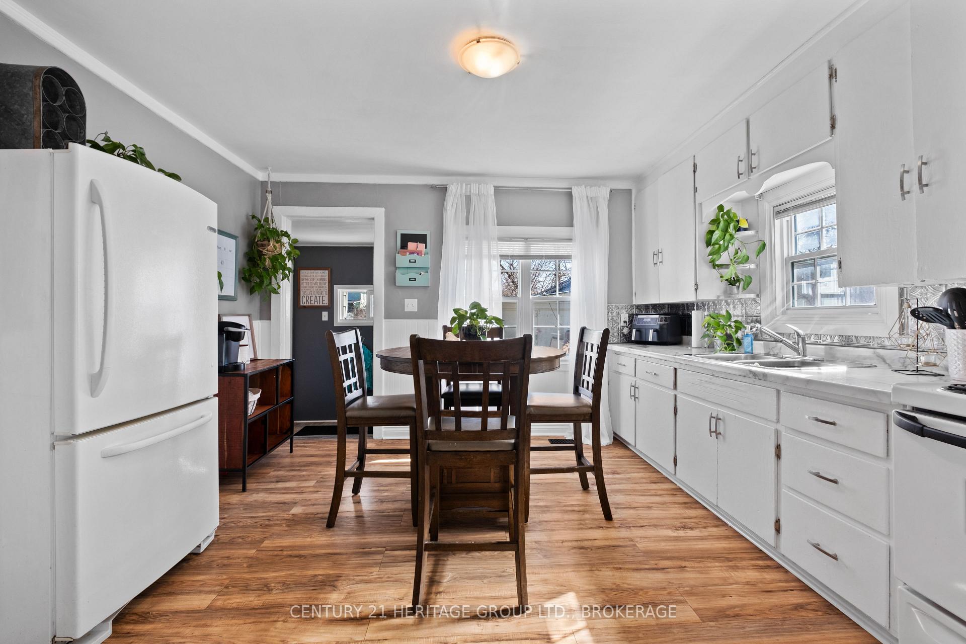 Photo 17 of 46 Centre Street, Loyalist, Odessa — HOMEH