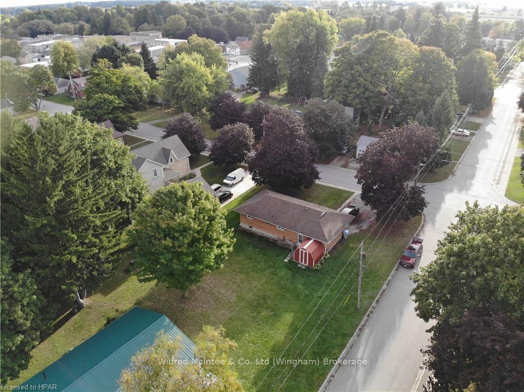 Photo 3 of 640 Elizabeth Street, Huron East, Brussels — HOMEH