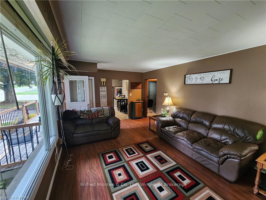 Photo 17 of 640 Elizabeth Street, Huron East, Brussels — HOMEH