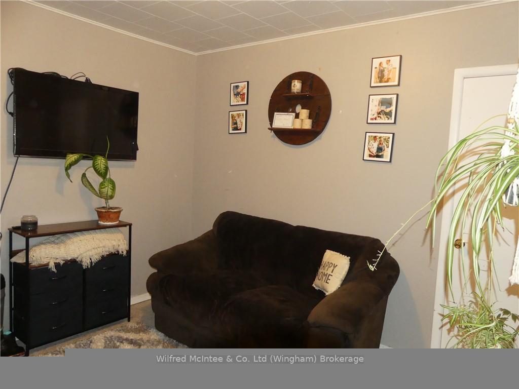 Photo 21 of 640 Elizabeth Street, Huron East, Brussels — HOMEH