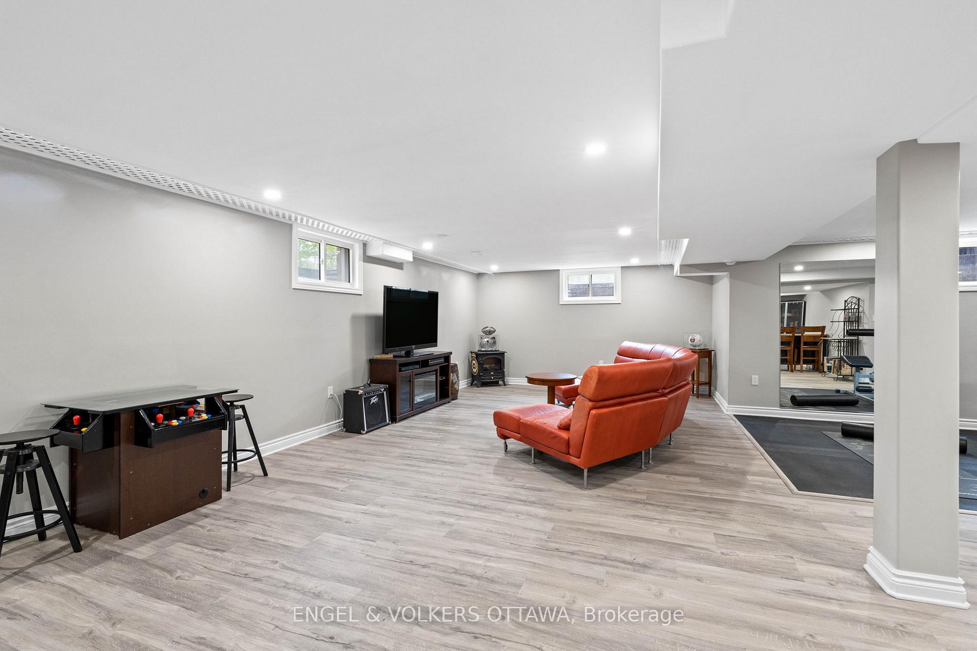 Photo 32 of 2323 Reevecraig Road S, Ottawa, Rideau Twp S of Reg Rd 6 E of Mccordick Rd. — HOMEH
