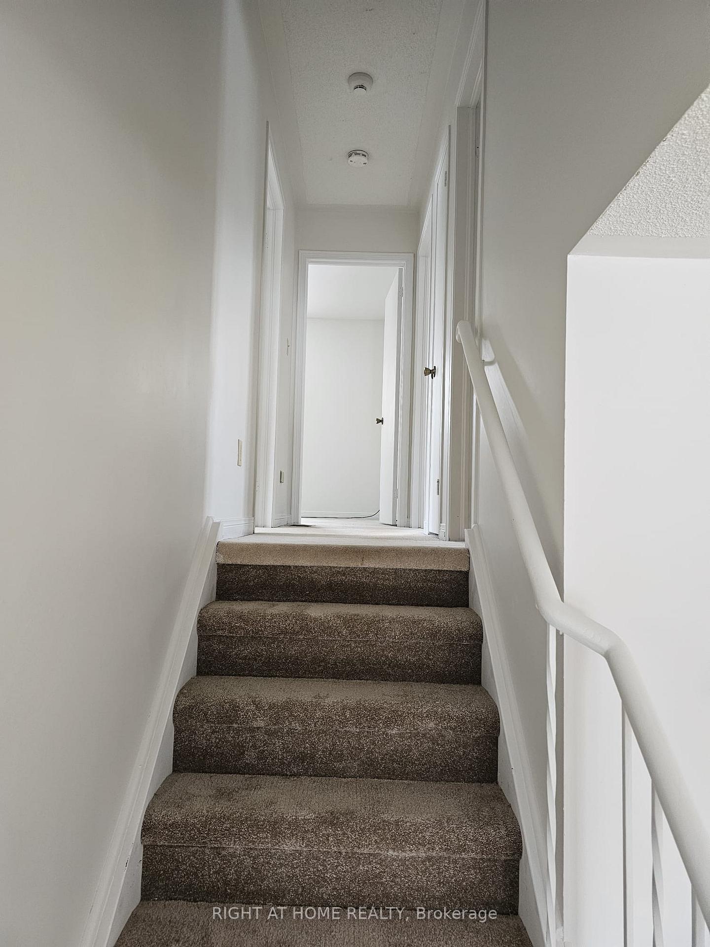 Photo 12 of 2184 Mildred Avenue, Innisfil, Alcona — HOMEH