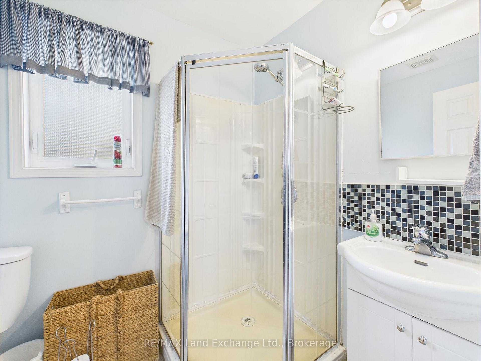 Photo 17 of 581 Huron Terrace, Kincardine — HOMEH