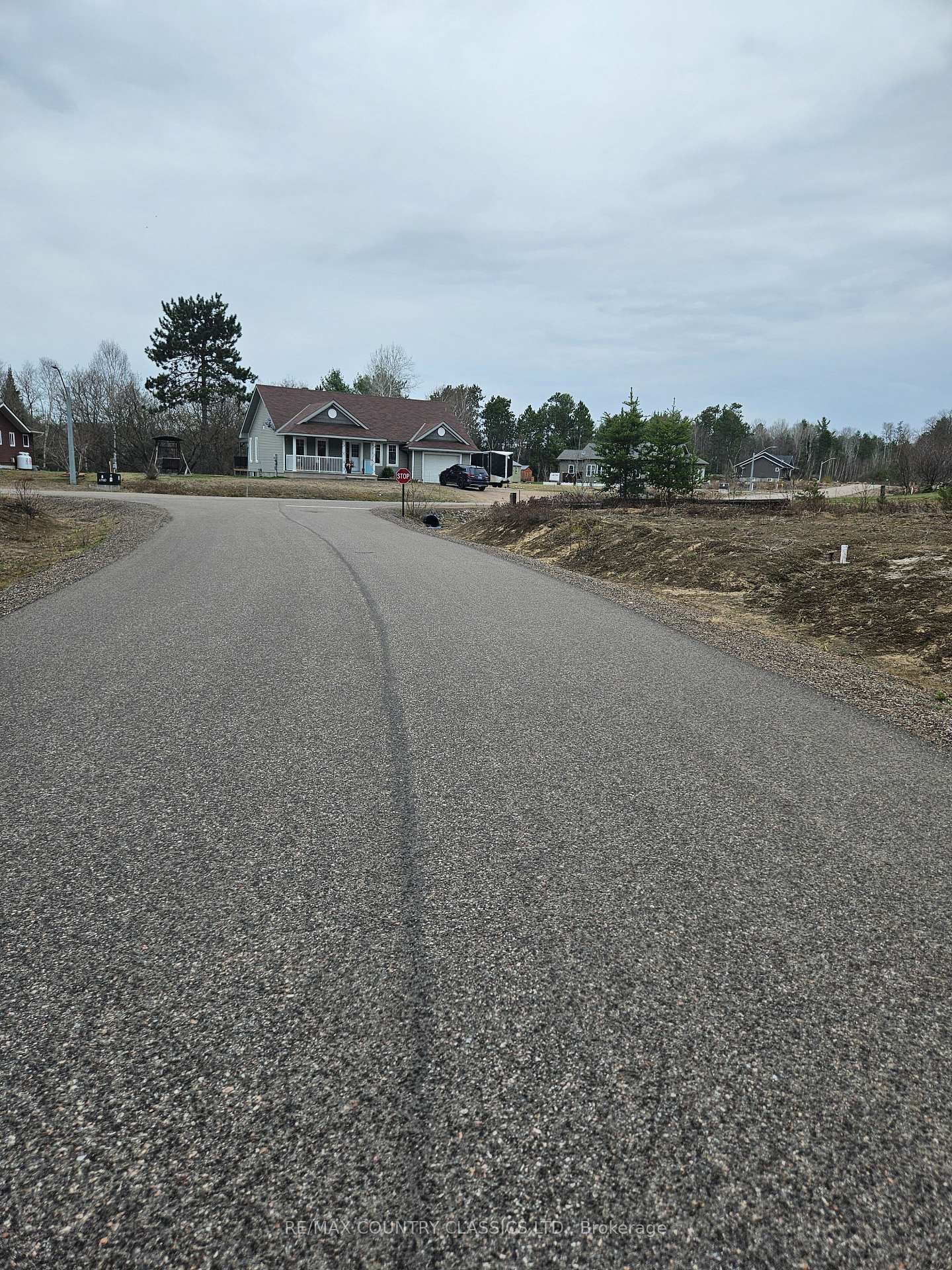 Photo 4 of 23 Birchview Drive, Madawaska Valley, Madawaska Valley — HOMEH