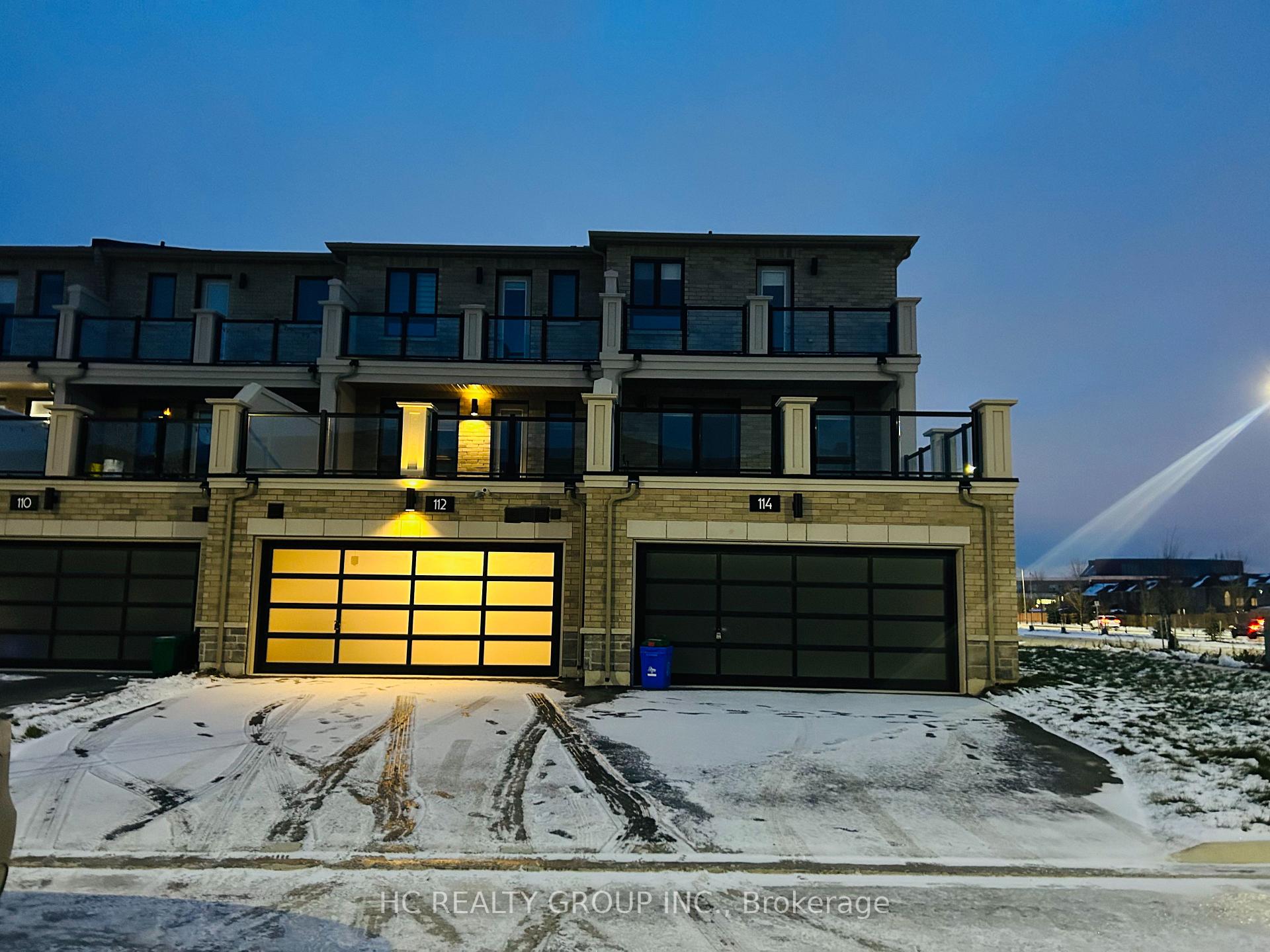 Photo 2 of 112 Robert Eaton Avenue, Markham, Middlefield — HOMEH