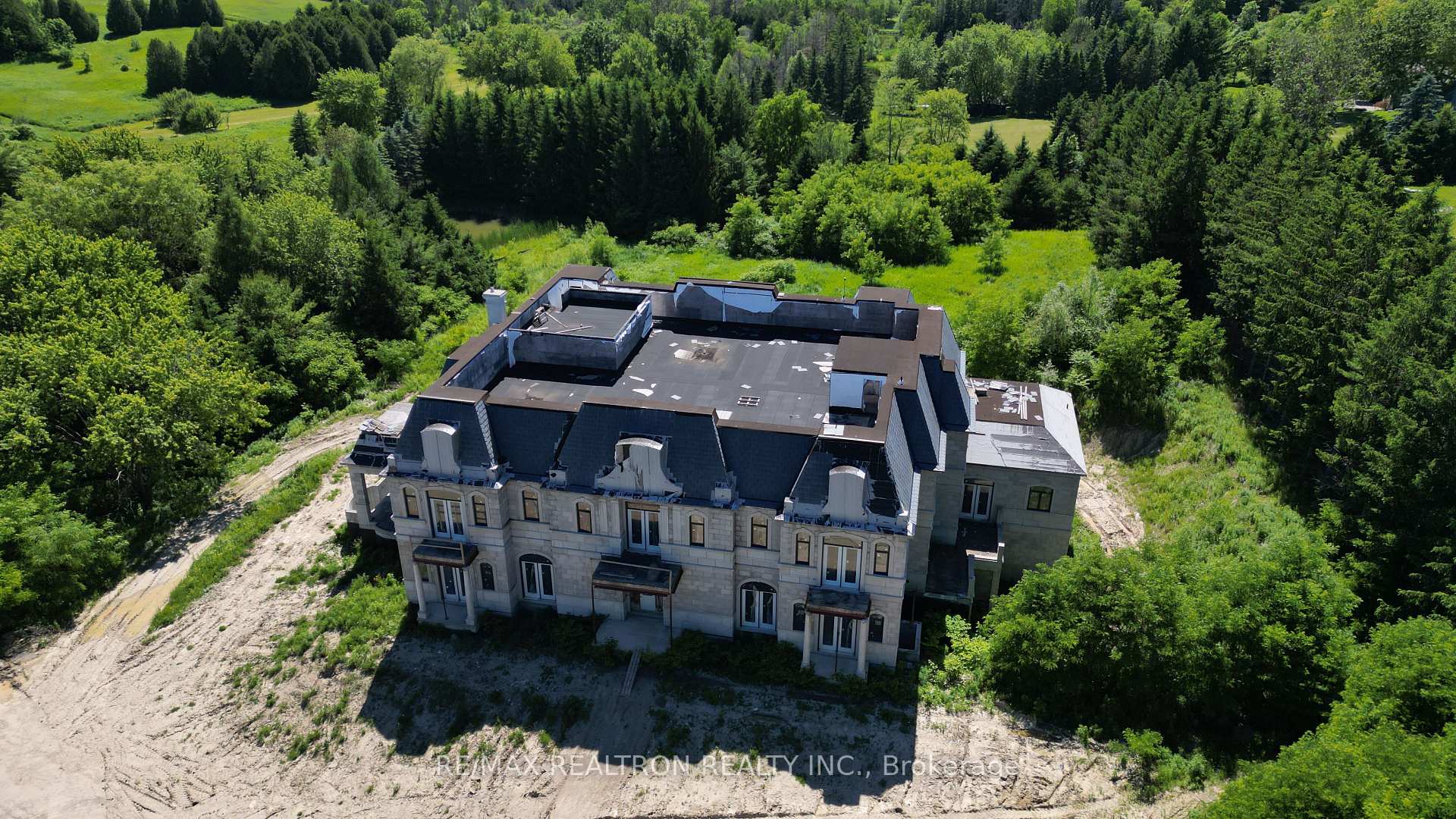 Photo 6 of 15230 Keele Street, King, Rural King — HOMEH
