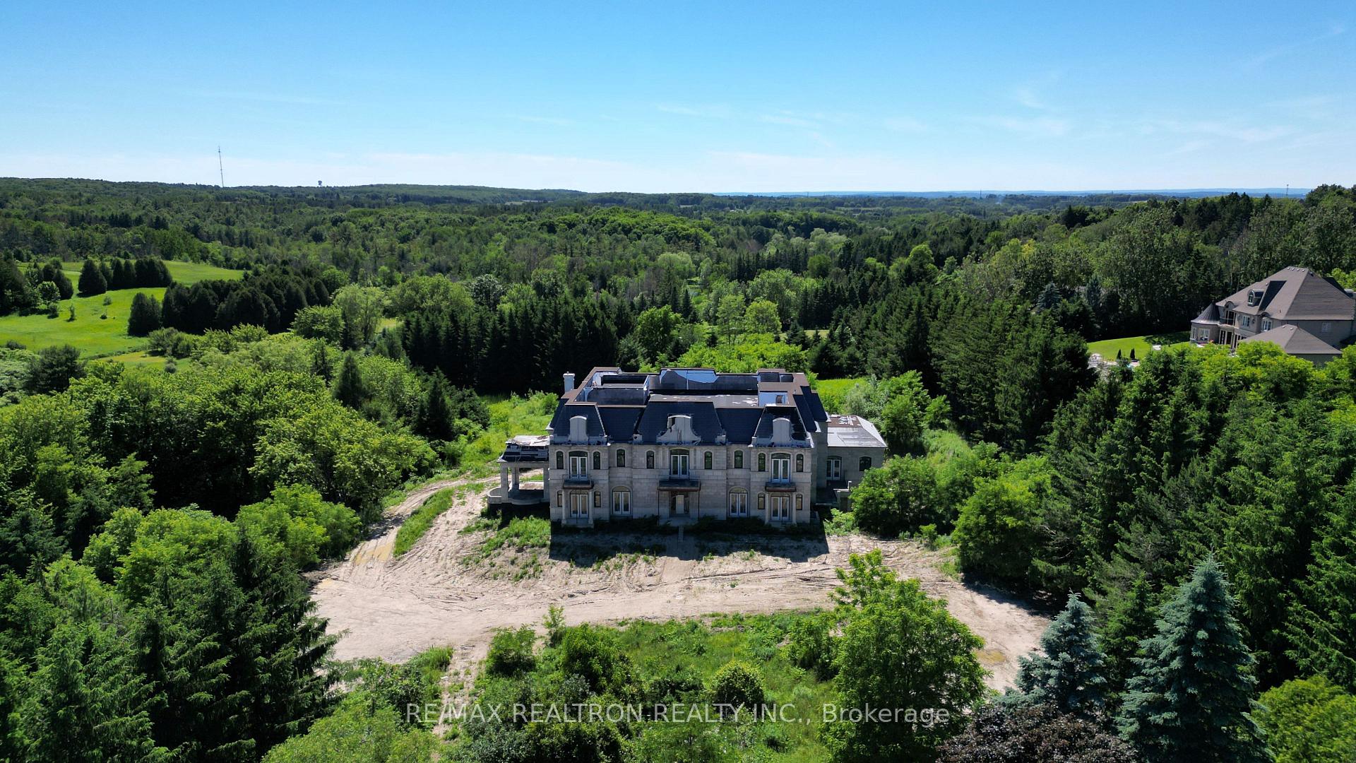 Photo 10 of 15230 Keele Street, King, Rural King — HOMEH