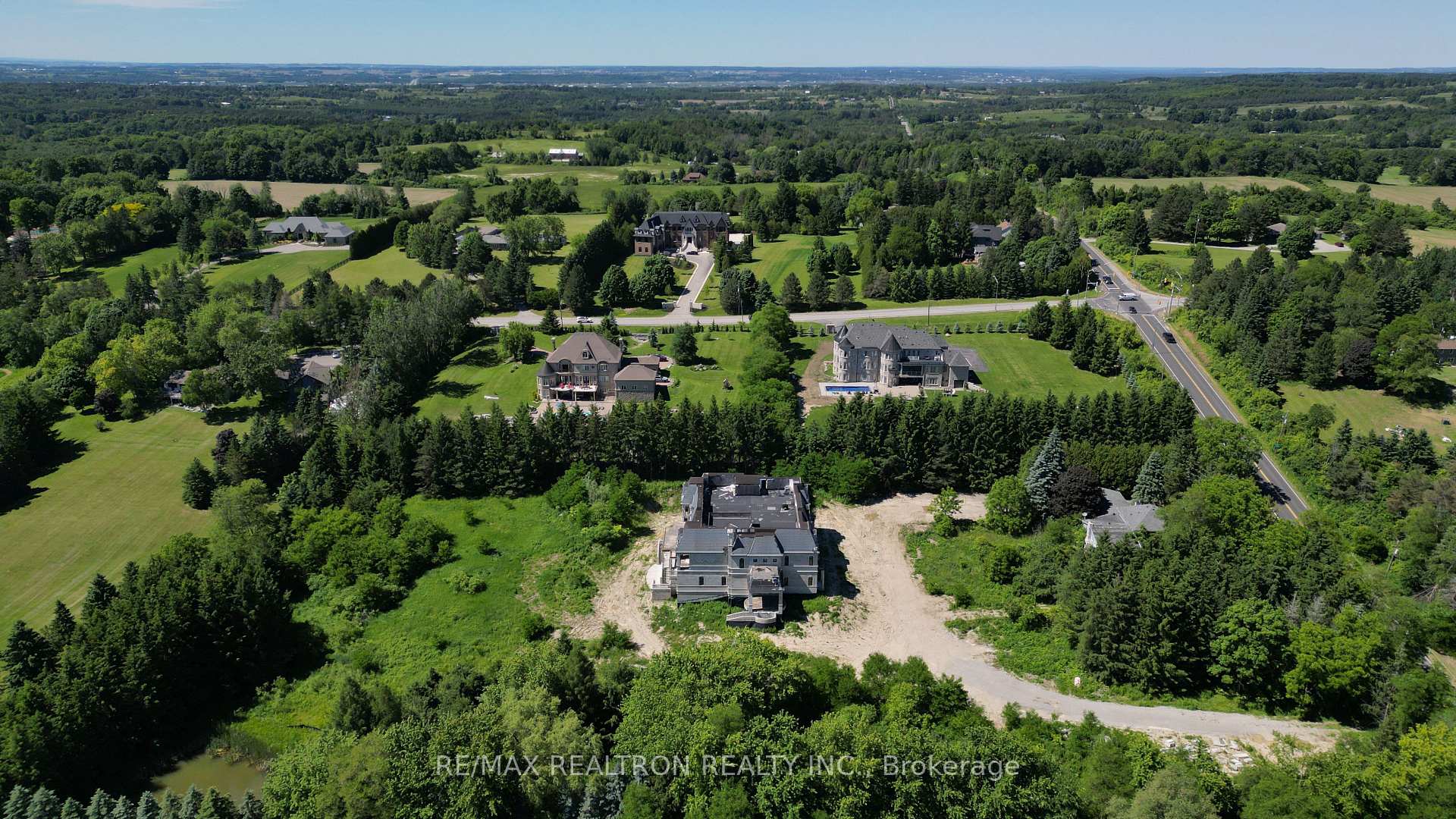 Photo 14 of 15230 Keele Street, King, Rural King — HOMEH