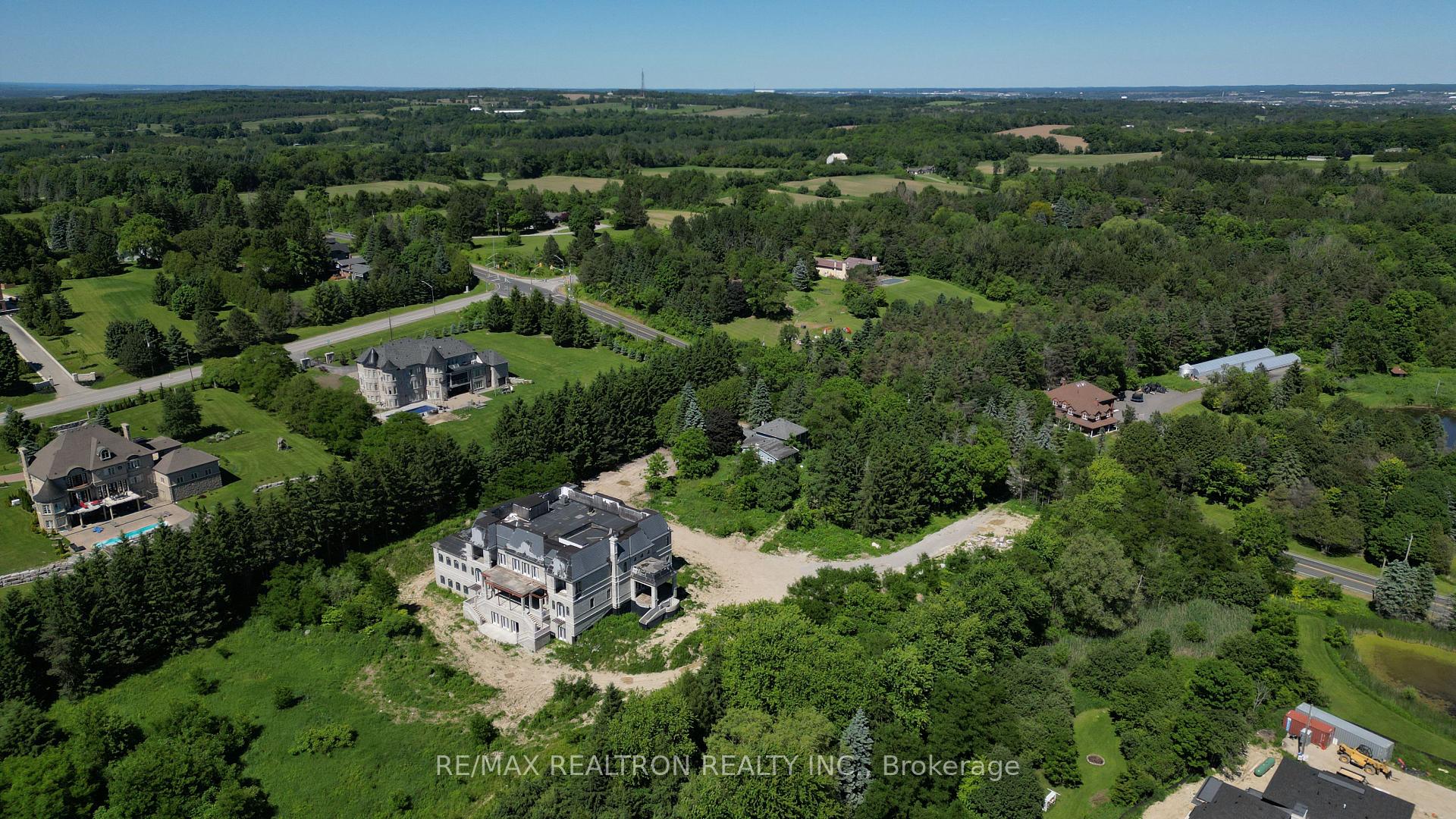 Photo 15 of 15230 Keele Street, King, Rural King — HOMEH