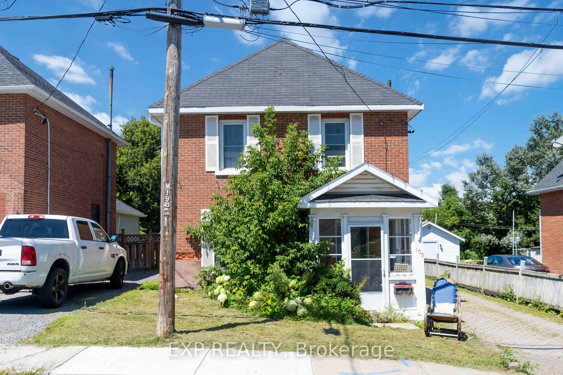 Photo 1 of 105 Division Street N, McNab/Braeside, Mcnab/Braeside Twps — HOMEH
