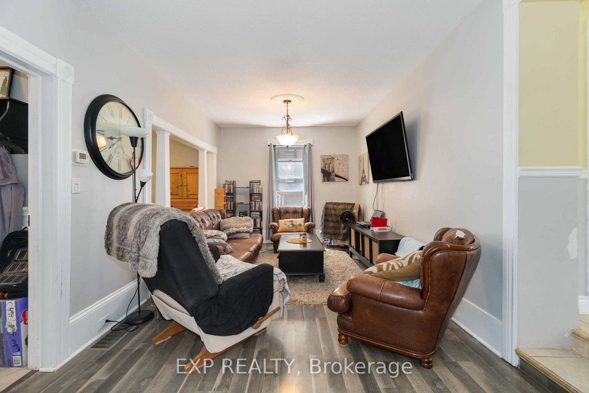 Photo 7 of 105 Division Street N, McNab/Braeside, Mcnab/Braeside Twps — HOMEH