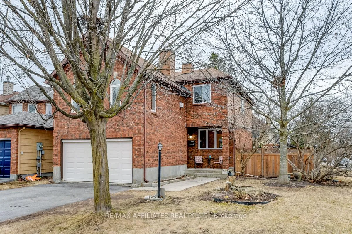 Photo 3 of 39 Inwood Drive, Ottawa, Kanata - Bridlewood — HOMEH