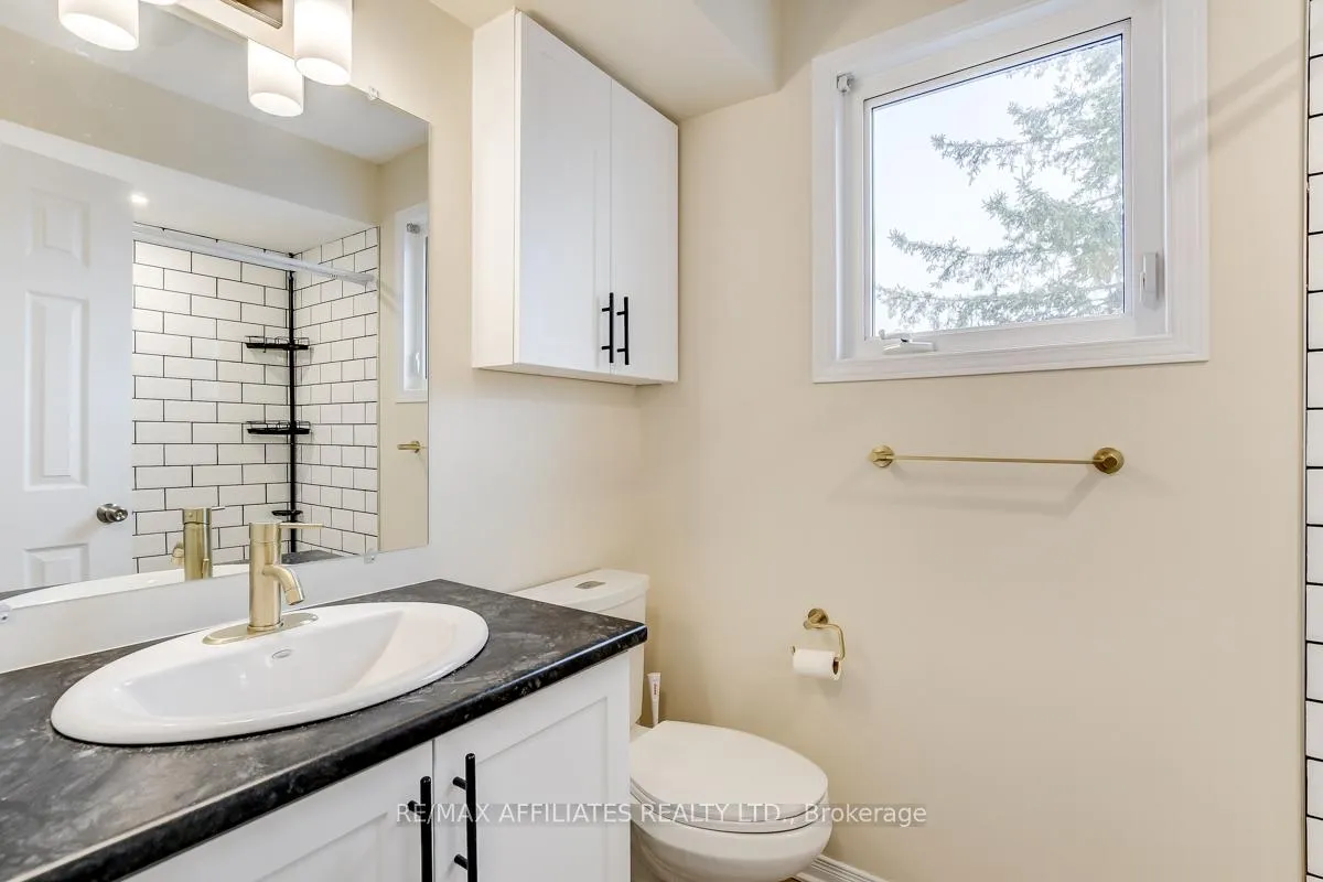 Photo 28 of 39 Inwood Drive, Ottawa, Kanata - Bridlewood — HOMEH