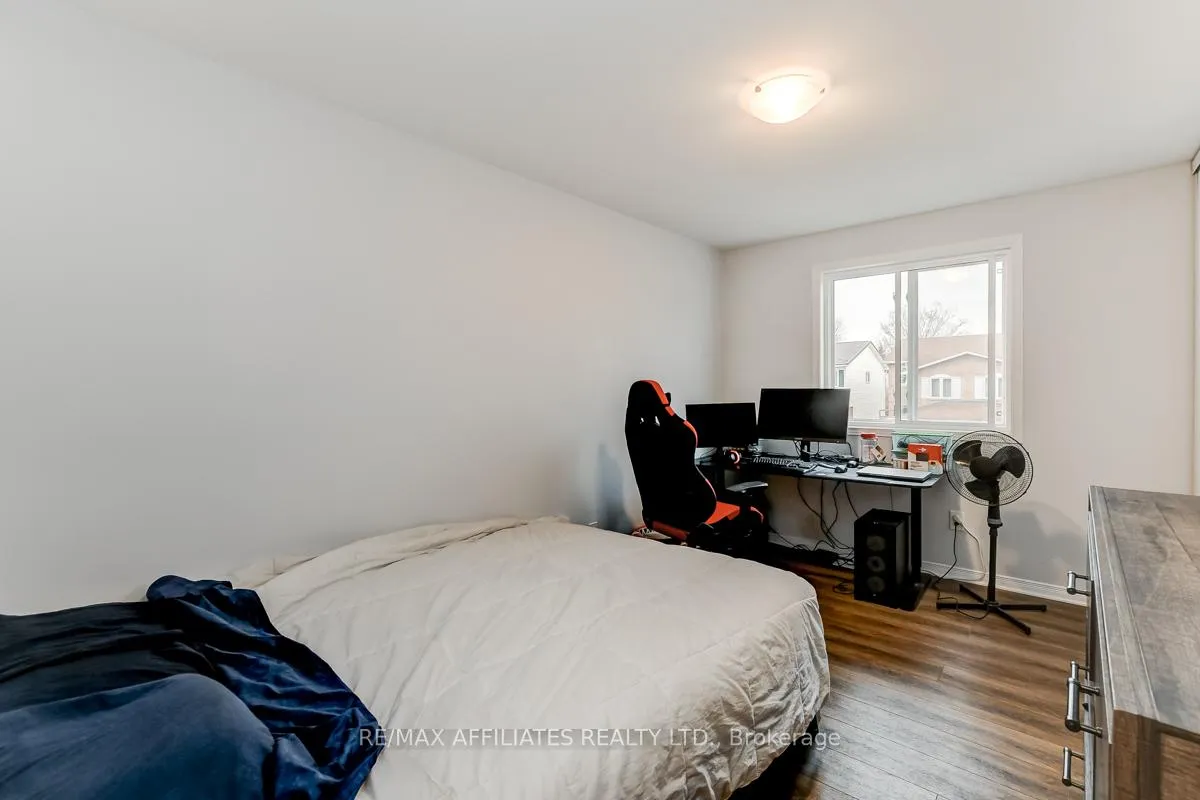Photo 29 of 39 Inwood Drive, Ottawa, Kanata - Bridlewood — HOMEH
