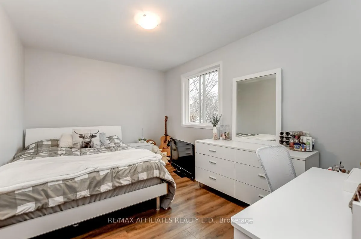Photo 30 of 39 Inwood Drive, Ottawa, Kanata - Bridlewood — HOMEH