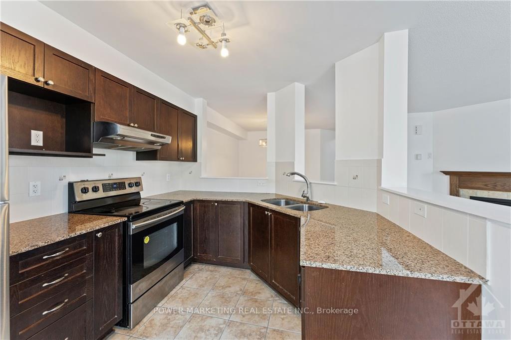 Photo 15 of 298 Macoun Circle, Ottawa, Hunt Club Park/Greenboro — HOMEH